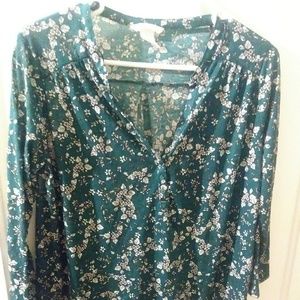 Dark green and flower print 3/4 sleeve tee